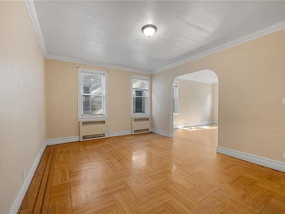 5th image of 1515 E 27th St