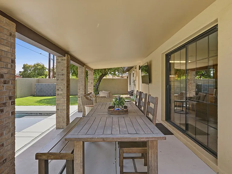8021 E Oak St — Photo 9