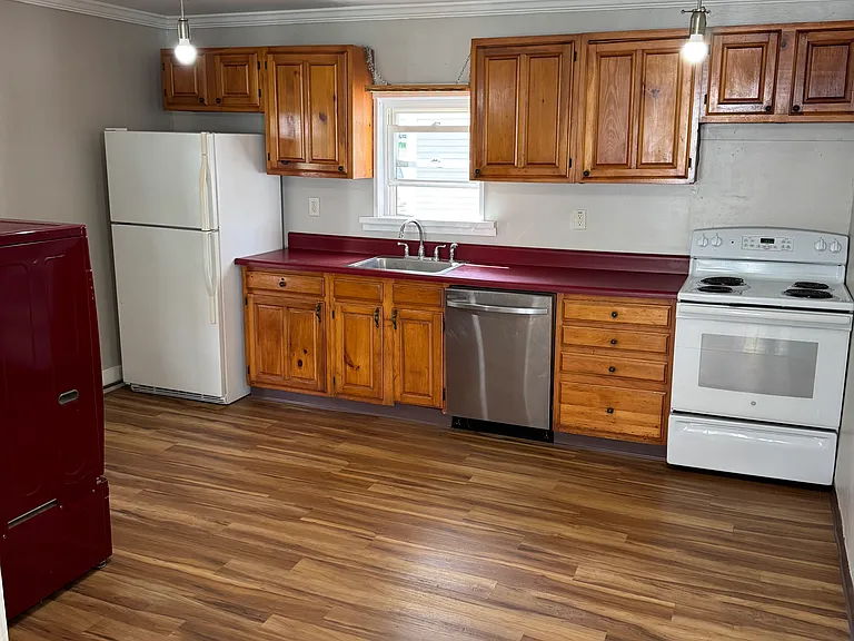 283 Charles St #1 — Photo 5