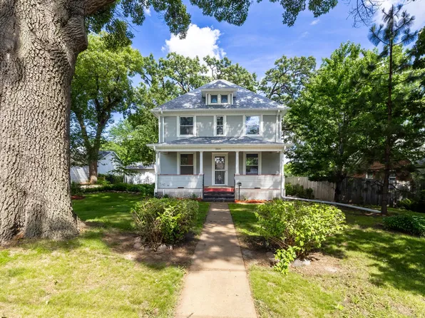 2031 Eastern Ave, Davenport, IA 52803