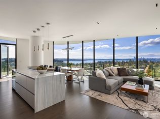 838 Avenue Square NE #1701, Bellevue, WA