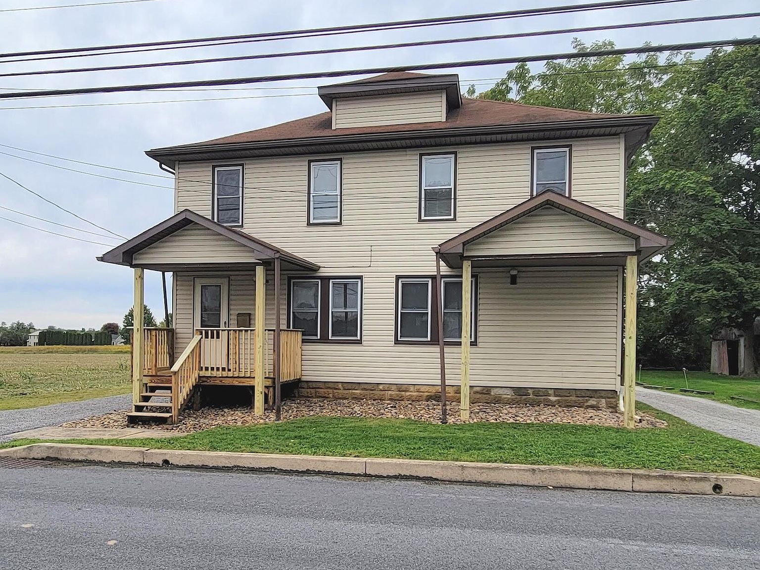 306 N 3rd St, Mifflinburg, PA 17844 Zillow