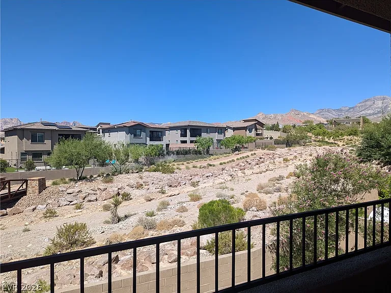 719 Foreign Reef Way — Photo 29