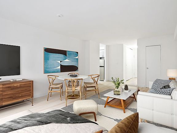 4th image of 321 E 48th St APT 3E