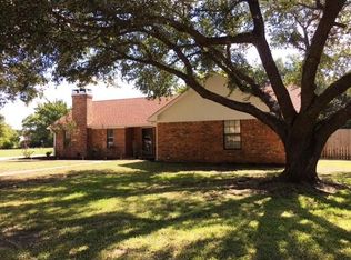 102 Toler Cir, Teague, TX 75860