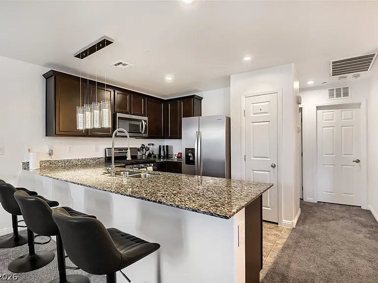 5109 Steep Cliffs Ave — Photo 6
