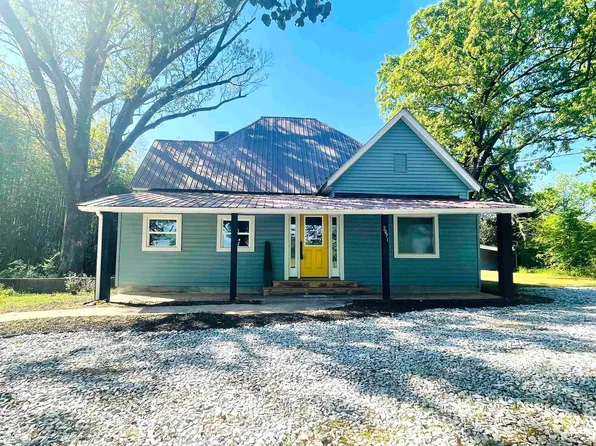 2071 Coldwater Rd, Elberton, GA 30635