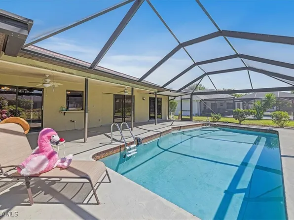 2220 SE 2nd Ter, Cape Coral, FL 33990