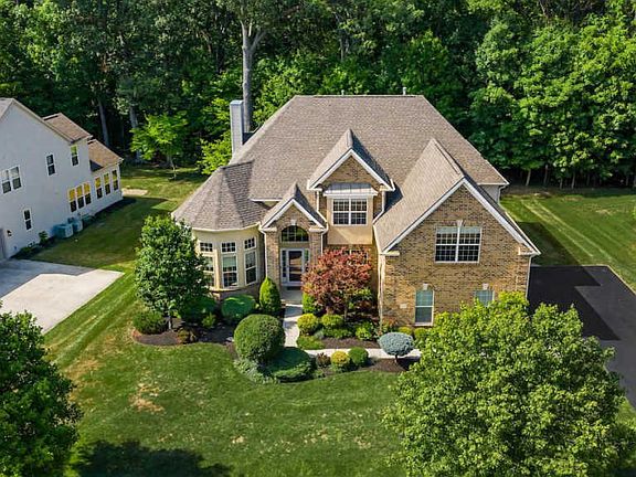 2nd image of 5719 Harrow Glen Ct