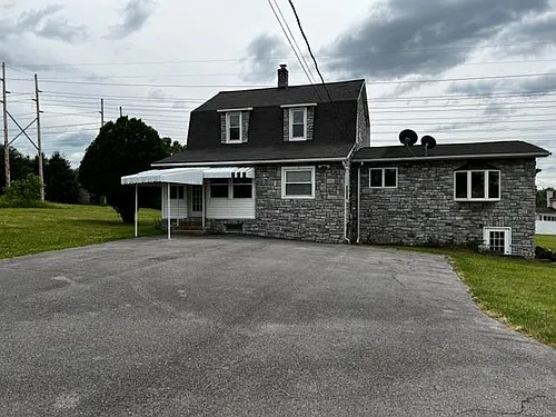 1524 Harrison Ave Photo 1