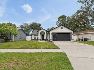 12041 68th St, Largo, FL 33773