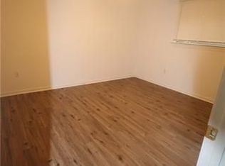 910 W 11th Ave, Covington, LA 70433