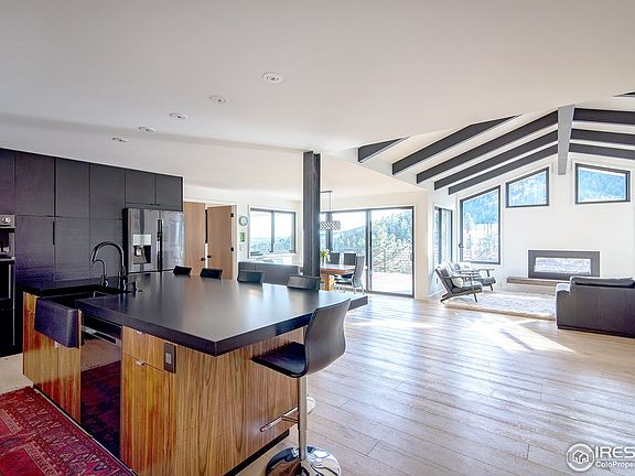 3rd image of 878 Sunshine Canyon Dr