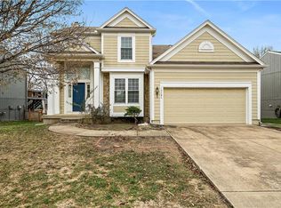 15691 S Blackfoot St, Olathe, KS 66062