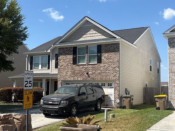 2nd image of 43 Old Mill Rd