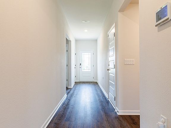 2nd image of 1745 Phillips Cir
