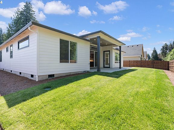 5th image of 4907 NE 131st St