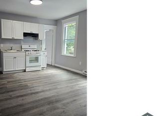 30 Crown St #1, Waterbury, CT 06704