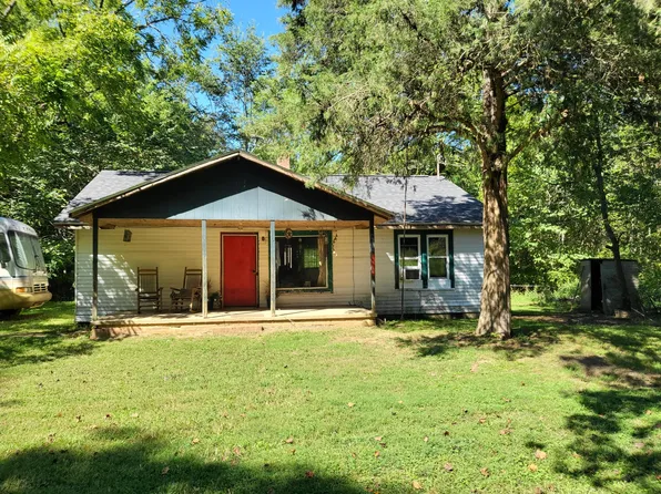 228 County Road 202, Athens, TN 37303