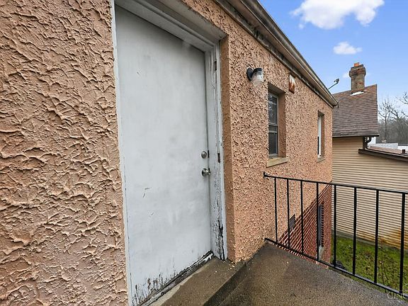 5th image of 4669 Kirby Ave