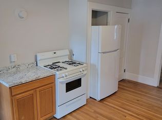 445 Canal St #3, Manchester, NH 03101