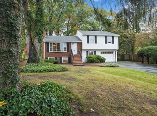 39 Bow St, Woburn, MA 01801