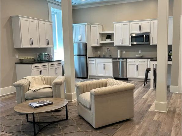 35 N Main St #2