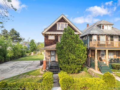 3054 Cadillac Blvd, Detroit, MI, 48214