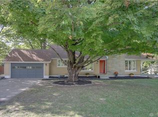 1701 Miracle Mile, Springfield, OH 45503