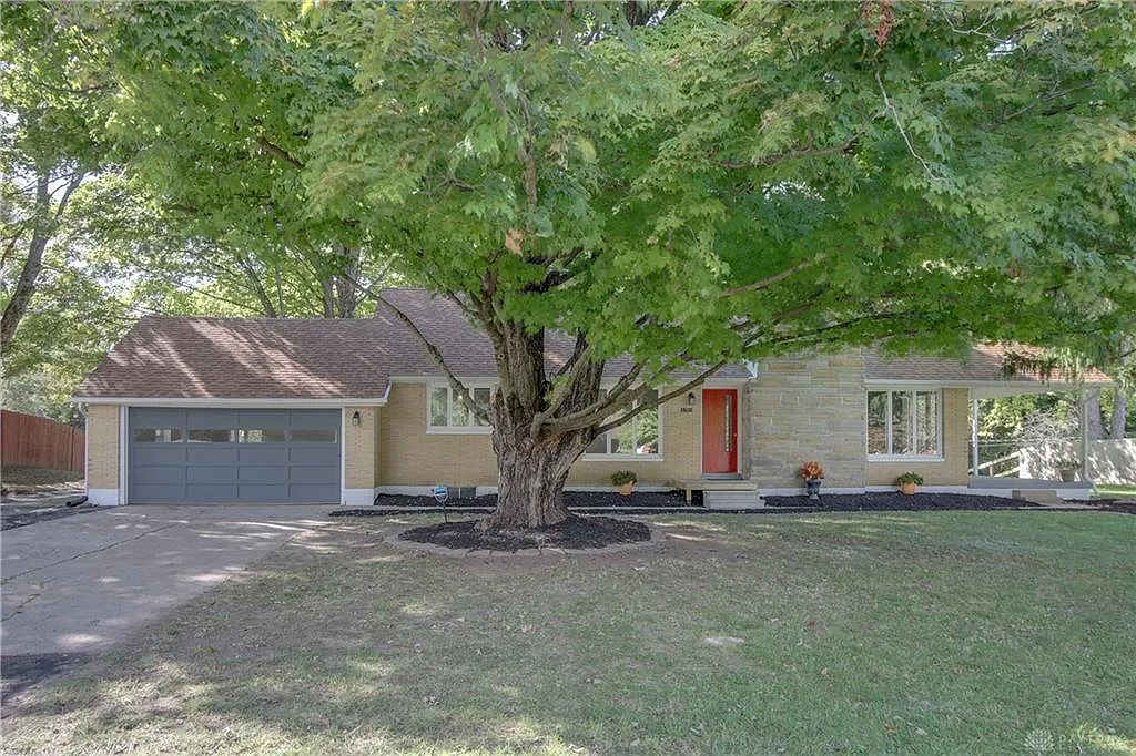1701 Miracle Mile photo 1