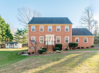209 Chelsea Dr, Forest, VA 24551