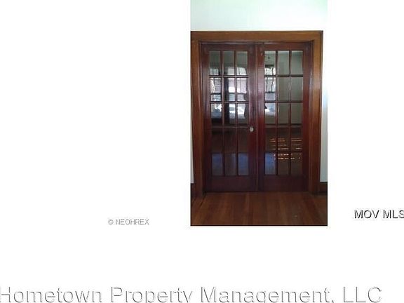 2nd image of 1700 Oak St