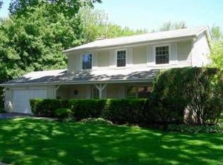 1514 Walters Ave, Northbrook, IL 60062