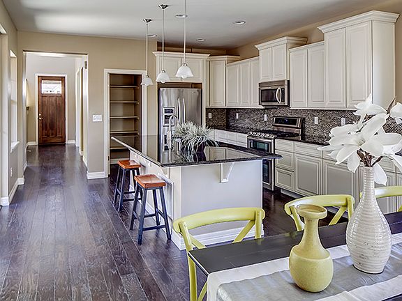 Dining Kitchen Entry