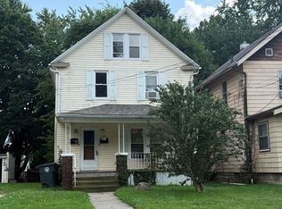 190 E Mapledale Ave, Akron, OH 44301