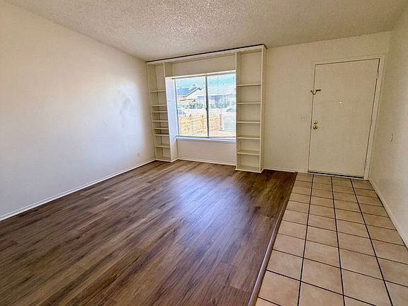 5th image of 6361 Hummingbird Ln