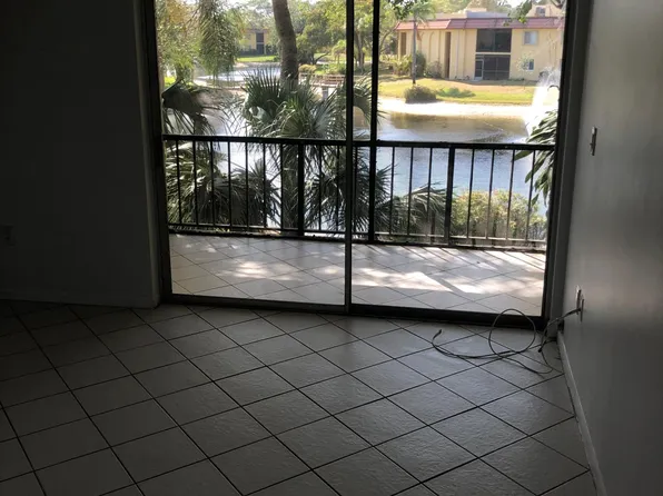 866 SW 9th Street Cir APT 205, Boca Raton, FL 33486