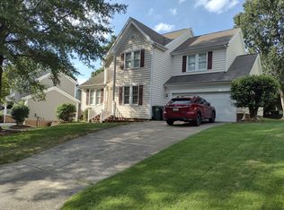 206 Swansboro Dr, Cary, NC 27519