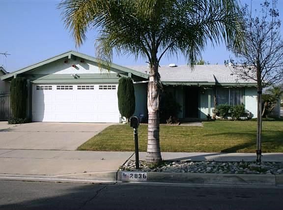 2nd image of 2836 S Hope Ave