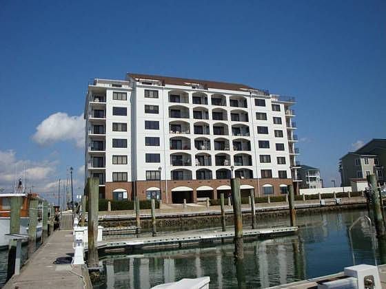 1st image of 605 Dockside