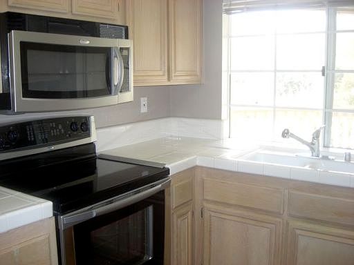 5th image of 675 Oak Run Trl Unit 212