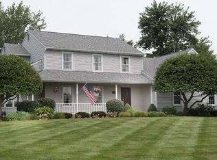 6312 Orchard Lake Dr, Fort Wayne, IN 46814