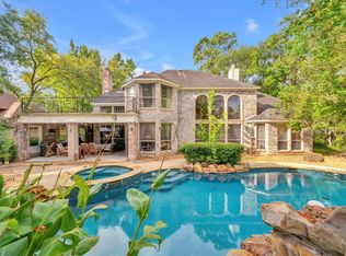 70 N Skyflower Ct, Spring, TX 77381