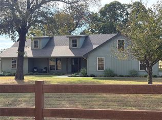 2 Hickory Pl, Durant, OK 74701