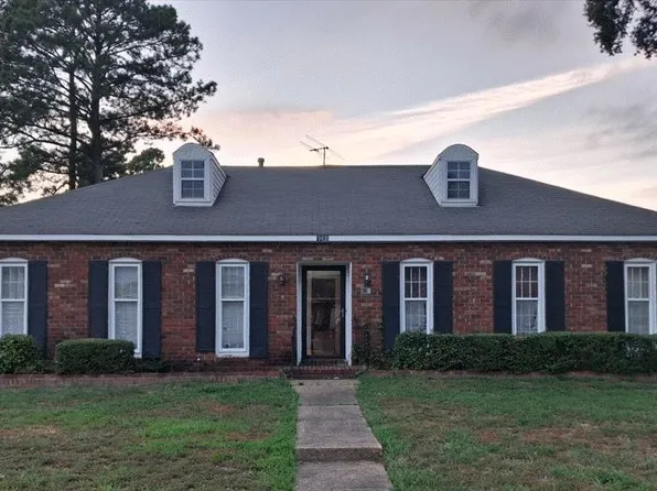 5439 Santa Barbara St, Memphis, TN 38116