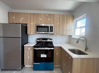 718 Rosedale Ave #1, Bronx, NY 10473