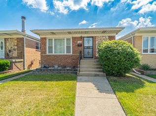 11625 S Avenue L, Chicago, IL 60617