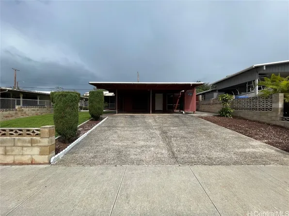 1988 Hoohai St, Pearl City, HI 96782