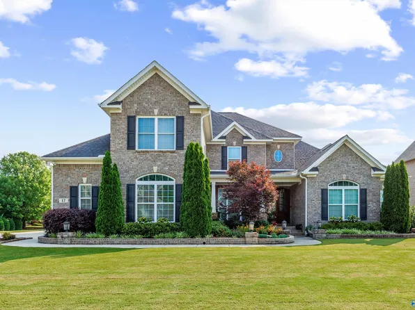 17 Sanders Hill Way, Gurley, AL 35748