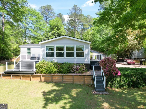 153 Edgewater Dr, Eatonton, GA 31024